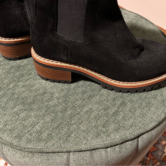 Black suede chunky heel midi boots size 7.5 NEVER WORN - Picture 3 of 5
